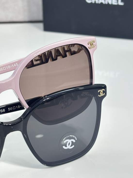 Picture of Chanel Sunglasses _SKUfw79760987fw